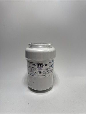 GE MWF Replacement Refrigerator Water Filter , Amazon Basics  - Pack of 1