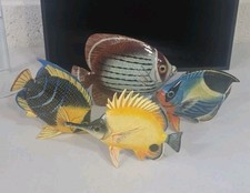 Wooden Tropical Fish Decor Lot Of 4 Beautiful Colors Stand On Their Own