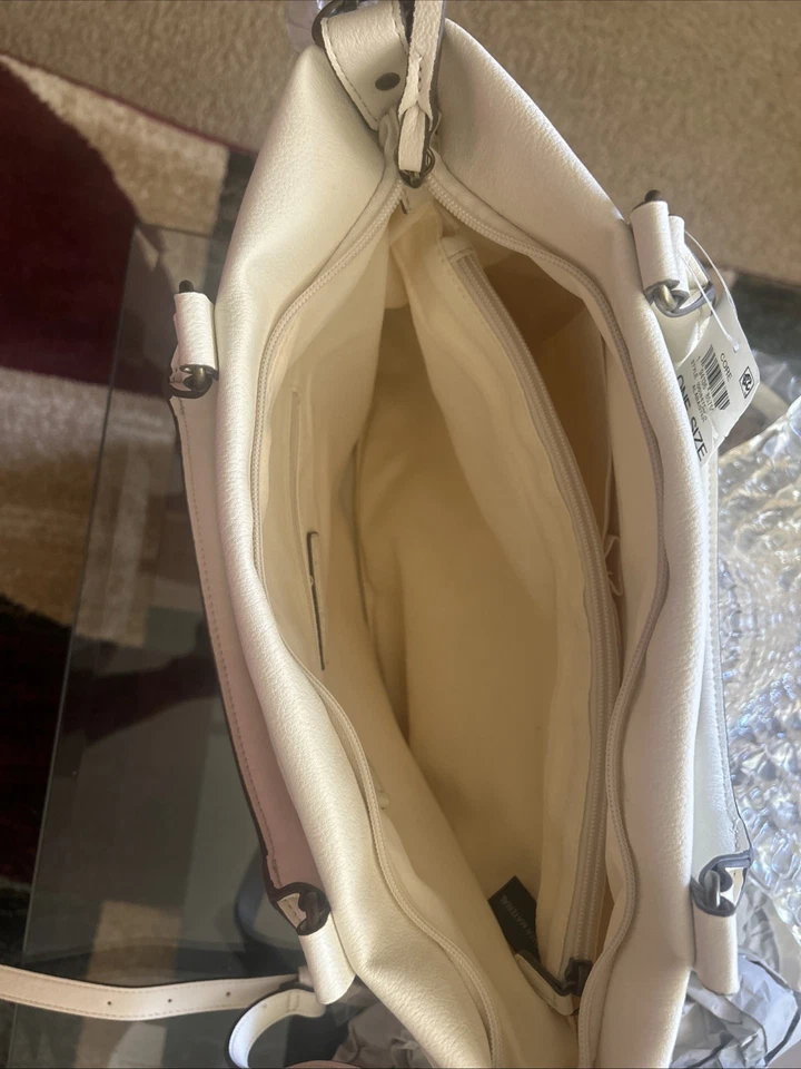 A bolsa tote Hudsonn é uma escolha clássica para escapadelas de fim de semana, Work From Style & Co - Imagem 4 de 4