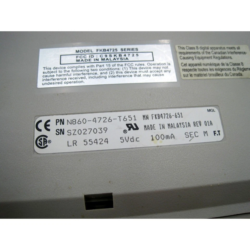 Rare Fujitsu FKB4726-651 Full Size Mechanical Click PC Computer Keyboard PS2 - Image 3 of 3