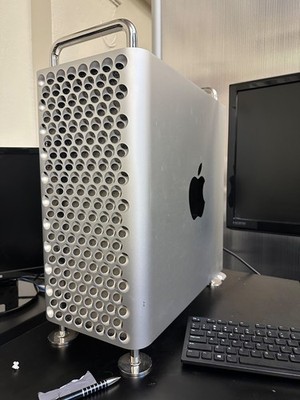 2019 Apple Mac Pro Intel 3.5GHz 8-Core / 48GB RAM / 1TB SSD / Radeon Pro 5700X