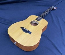 TAYLOR BABY 301Misura comoda per arryMini chitarra acustica
