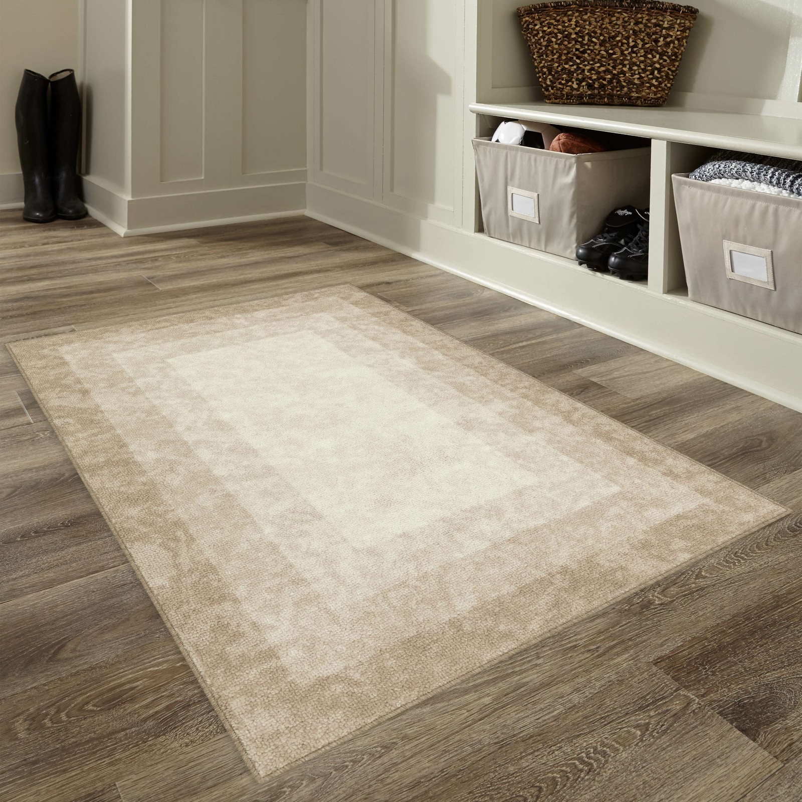 Mainstays Tan Ombre Border Accent Rug 2ft6in x 3ft10in Indoor
