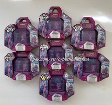 7 PAK My Little Pony Mini World Magic Crystal Keychain Izzy Moonbow Lot Of 7 NEW