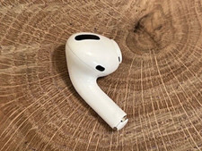 Authentic Apple AirPods PRO Left SIDE Only Replacement A2084 No Ear Gel - Great