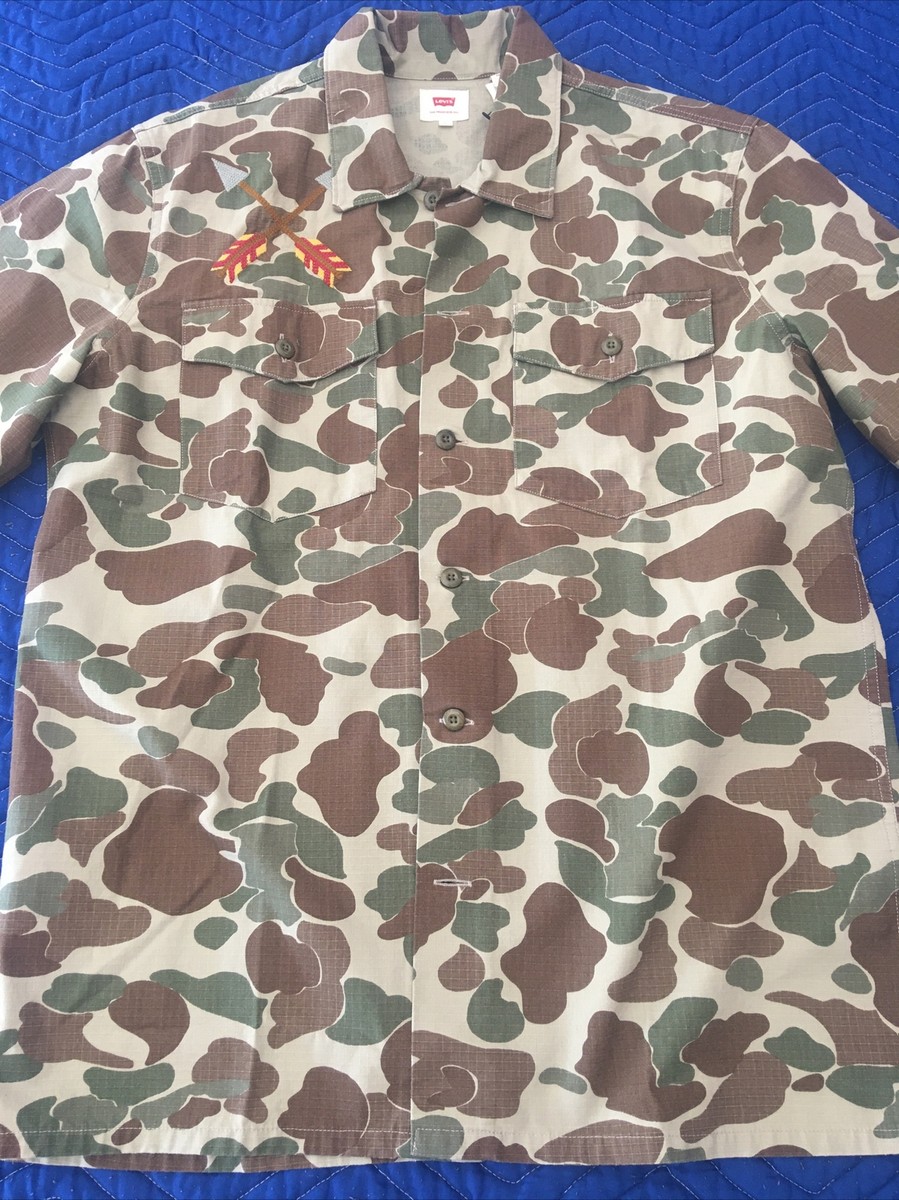 LEVI'S Green &BRN Camo Embroidered Shirt Large NWT San