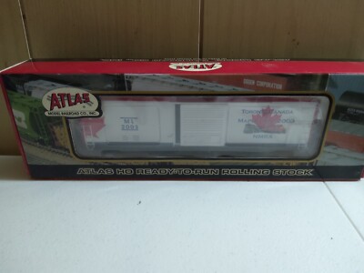 Atlas HO Scale precision design Boc Car ML #2003 Toronto Canada maple leaf NMRA