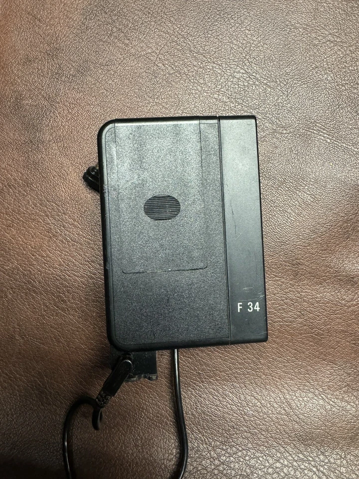 Braun Hobby Hobby F34R Shoe Mount Flash Manual Film Camera Universal w/ Chord - Image 4 of 4