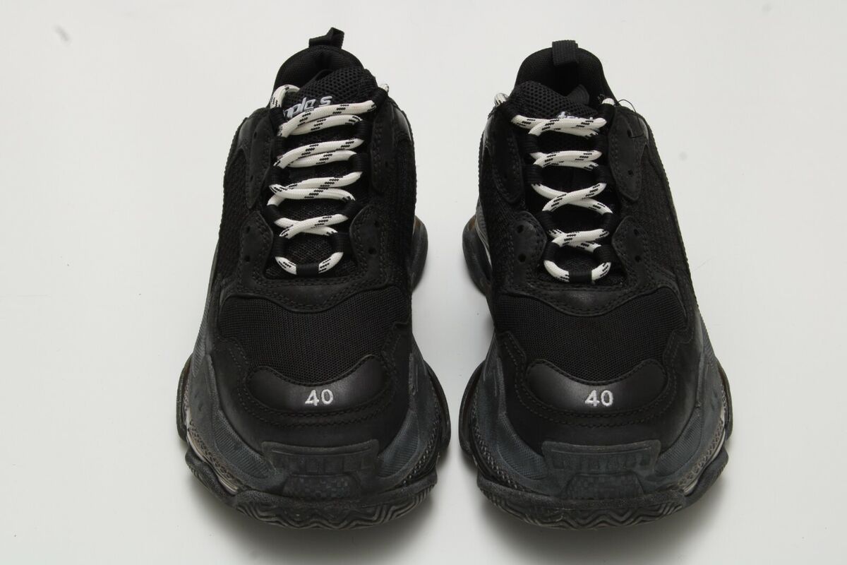 Balenciaga Mens Triple S Clear Sole in Black Size 40/US 7 | eBay Balenciaga Mens Triple S Clear Sole in Black Size 40/US 7 | eBay