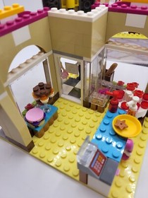 LEGO FRIENDS: Downtown Bakery (41006)