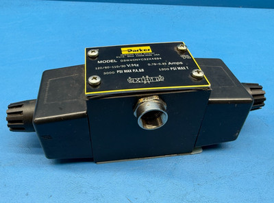 Parker D3W4CNYC32X4694 110/120V 3000PSI Hydraulic Control Directional Valve