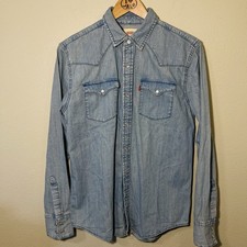 Levi s Blue Denim Shirt Western Style Pearl Snap Buttons Men s Size S