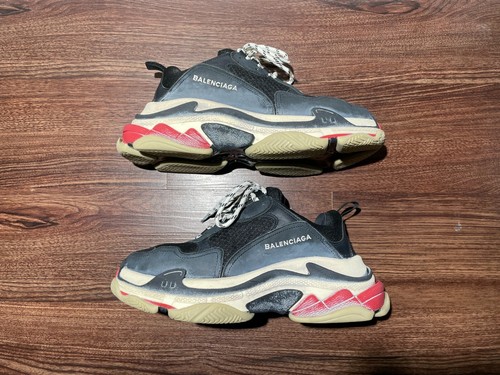 BALENCIAGA balenciaga triple s イタリア