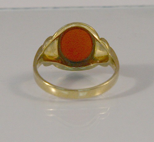 Stunning Unisex 10k Solid Yellow Gold Ring With Red Stone Inlay / Size 6.5 - Picture 4 of 5