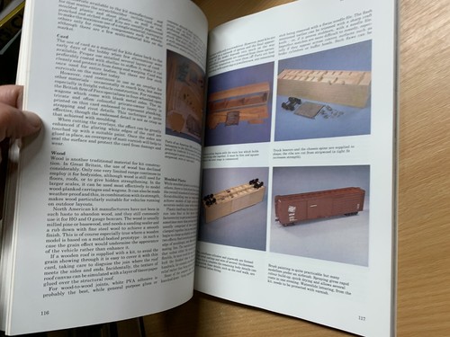 1981 "THE ENCYCLOPEDIA OF MODEL RAILWAYS" LARGE ILLUSTRATED PAPERBACK BOOK (P5) - Picture 15 of 17