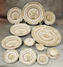 OLD MARK Spode Buttercup YOUR CHOICE Platter, Dinner Salad Bread Plate Soup Bowl