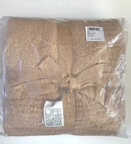 X LARGE/54x72 SOFT CAMEL/TAN BEIGE BAREFOOT DREAMS® CozyChic™ Throw Blanket-NWT - Picture 2 of 5