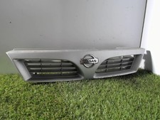 Calandre Nissan ALMERA