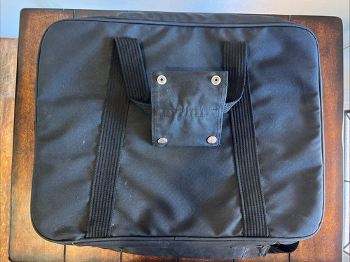 Wine Carrying Bag. Black. Holds 4 Bottles Handle And Shoulder Strap - Picture 5 of 10
