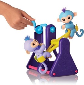 Fingerlings Playset See-Saw with 2 Fingerlings Baby Monkey Toys Willy & Milly