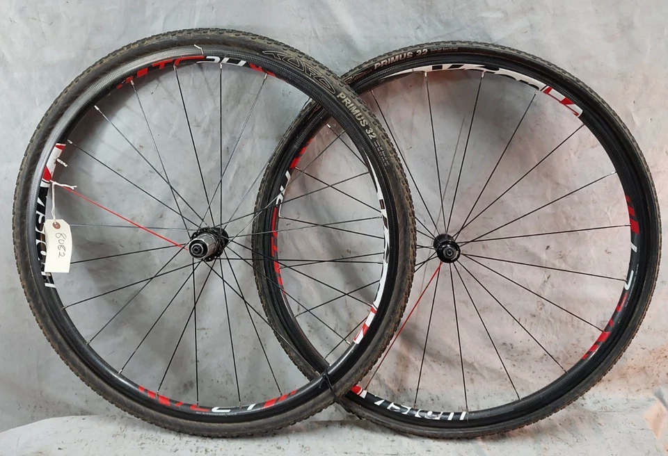 Vision 24 700c Carbon Cyclocross CX Road Bike Wheel Set 135/100 24S QR Handbuilt - Image 2 of 4