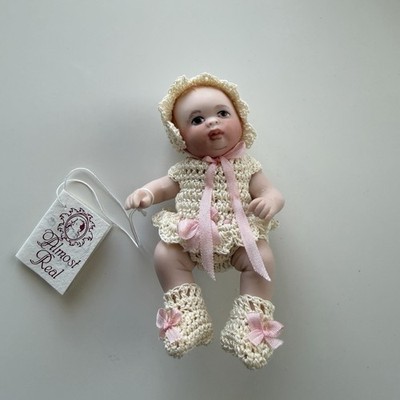 Vintage Maree Massey Almost Real Mini Porcelain Baby Doll  Anne  Crochet 3.5 