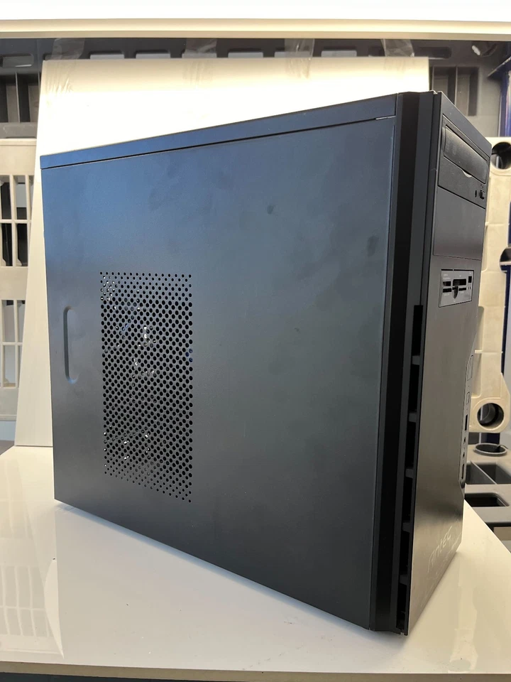 Custom Gaming PC i5 4460 @ 3.20GHz HD5450 8GB RAM 1TB HDD - Image 3 of 4