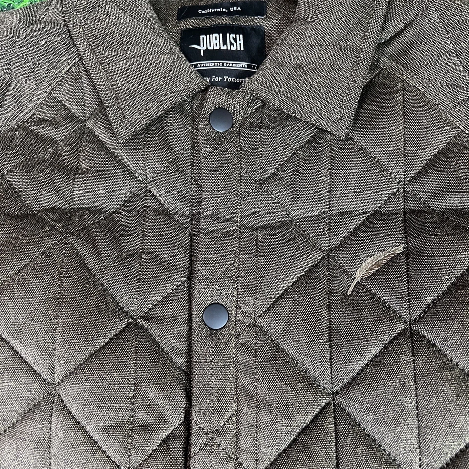 Chaqueta acolchada Publish talla grande marrón 21 X 31 pulgadas Foto 4 de 4