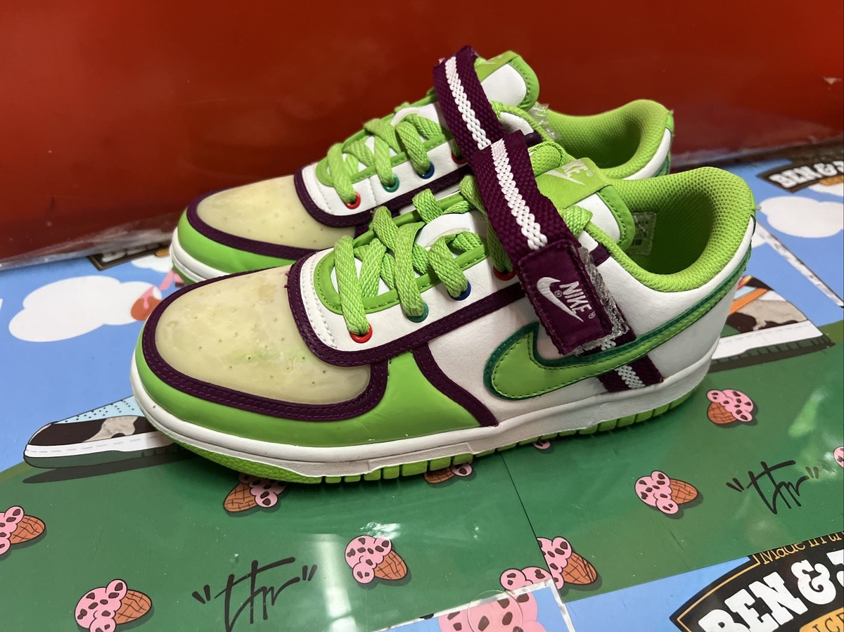 DS RARE 2007 Nike Vandal Low Buzz Lightyear White/Green Sz