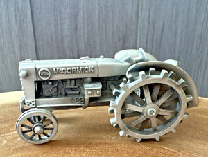 VINTAGE! Pewter Spec Cast McCormick C Tractor Model