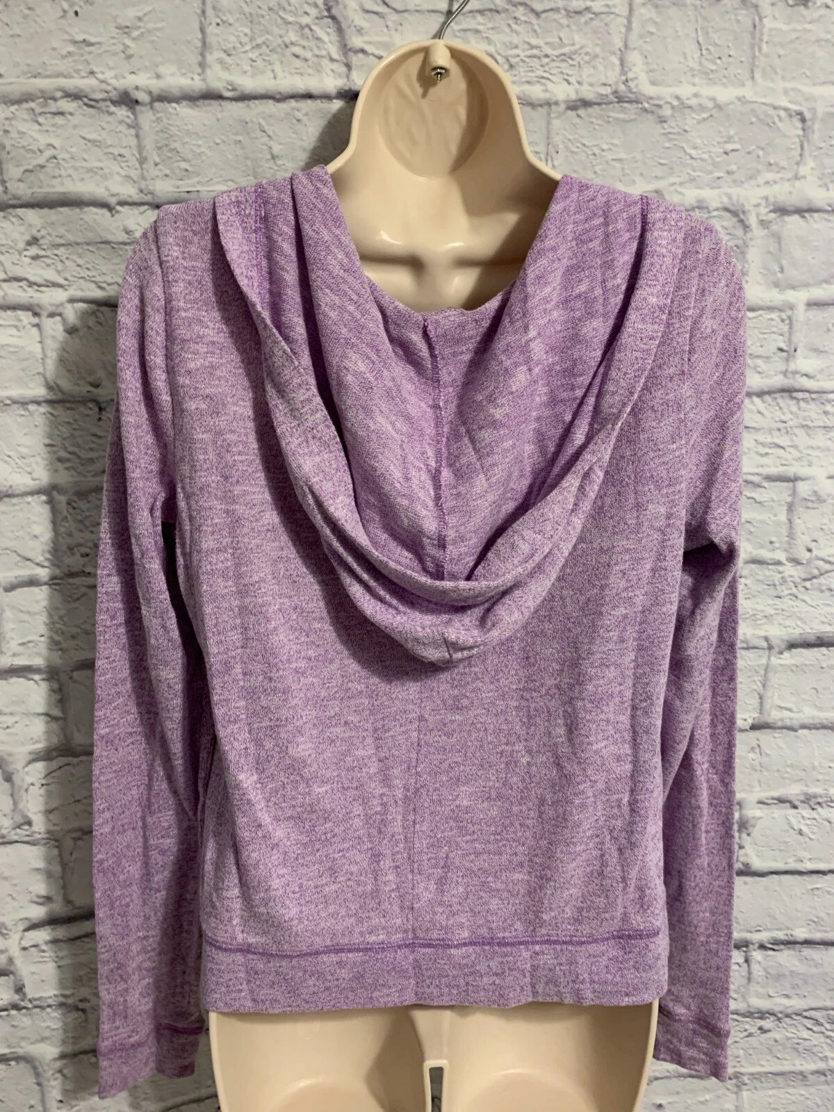 UNDERCOVER Felpa con cappuccio Victoria's Secret lavanda con occhiello pollice collo a scoop pullover