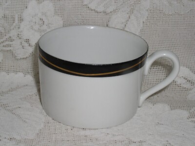 Daniel Hechter French Quarter Black Gold Coffee Cup Teacup Tea Cup