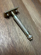 Vintage 1920's Gillette Old Type DE Safety Razor - Ultrasonically Cleaned!