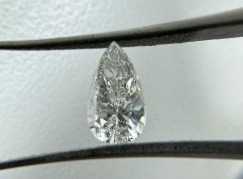 Diamante Naturale 0,91 Carati | Certificato GIA | Forma - Pera | Colore - G | I2 - Foto 3 di 6