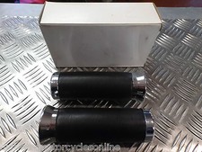 MOTORCYCLE MOTORBIKE CUSTOM CHOP 7/8 22M  LEATHER LOOK HANDLEBAR GRIPS CHROME 