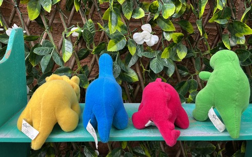 DINOSAURS X 4 Colourful Plush Soft Toys 90s By RUSS BERRIE Vintage Old Stock NEW - Picture 5 of 7