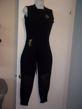 MARES Womens Black Sleeveless Wetsuit Full Length SZ M 27 Parellel Lattitude 2MM