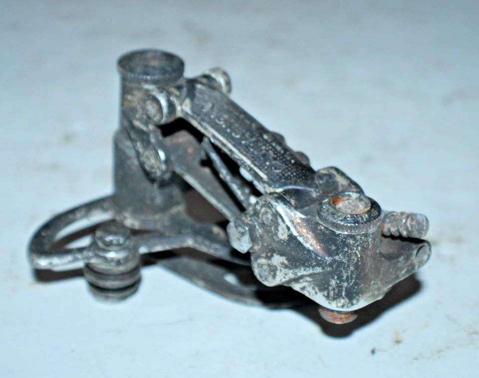 Desviador trasero Campagnolo Nuovo Record corto alcance 8 velocidades Campy ¡Hecho en Italia! Foto 4 de 4