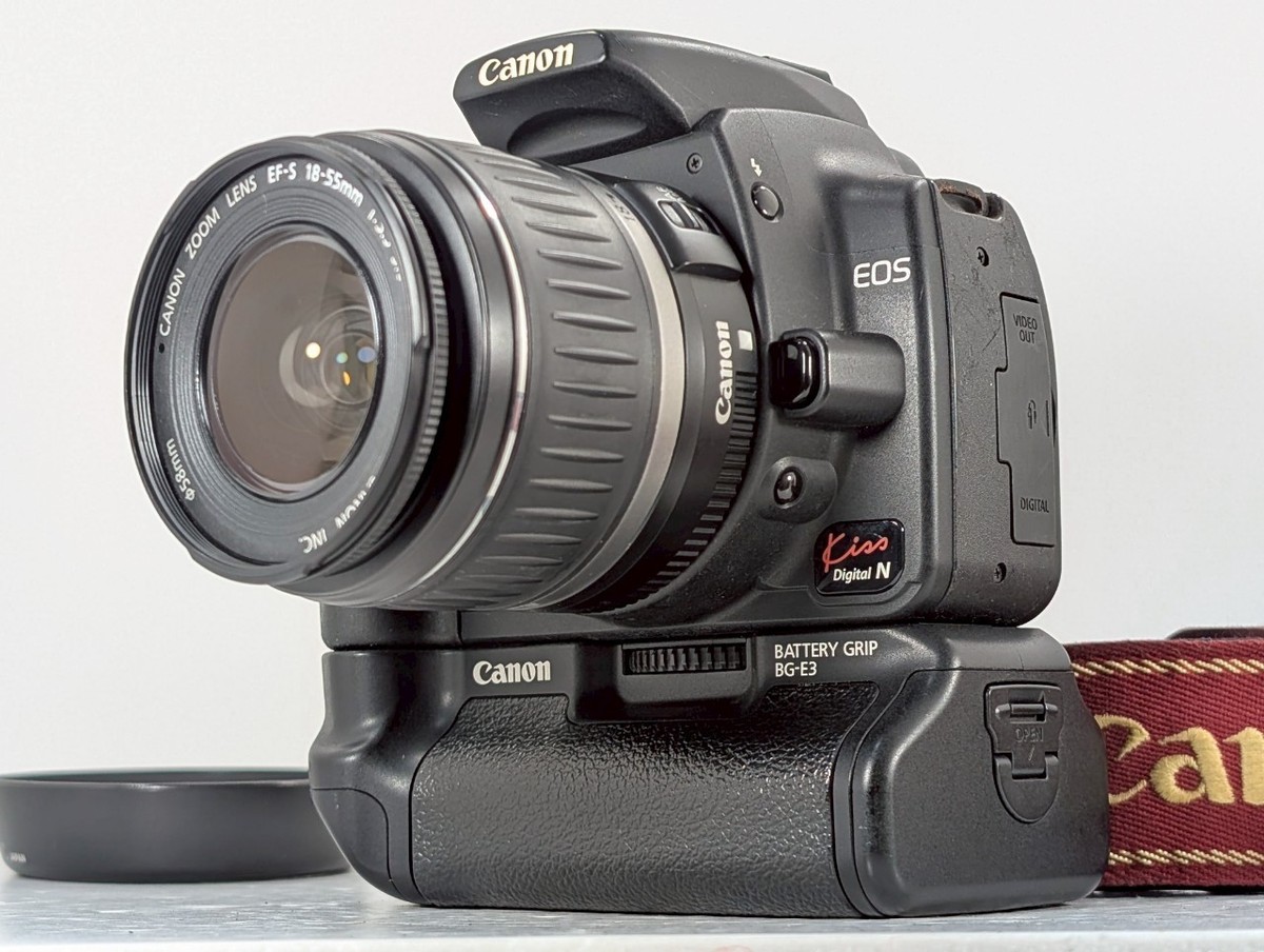Canon EOS Kiss F/EF-S 18-55mm USM (良品） Exc+5 READ] Canon EOS Kiss Digital N + EF-S 18-55mm f/3.5-5.6 II