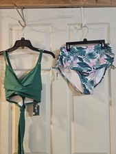 BLOOMING JELLY 2 PIECE BIKINI SWIMSUIT: GREEN/TROPICAL: NEW WITH TAGS: SIZE L