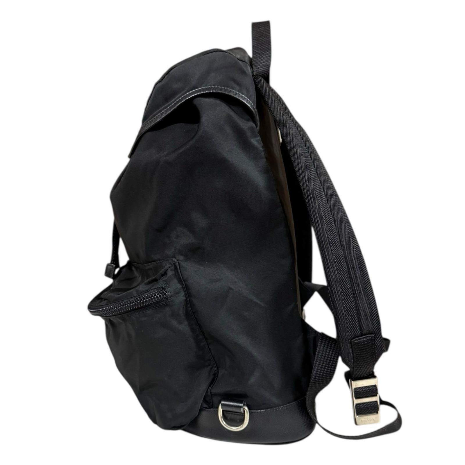 PRADA Backpack Â· Daypack V164 Nylon used thumbnail 5