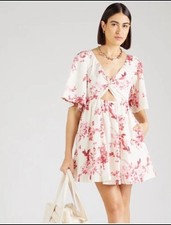 Abercrombie Fitch Floral Twist Front Cutout Dress White Pink Flutter Sleeve XLT