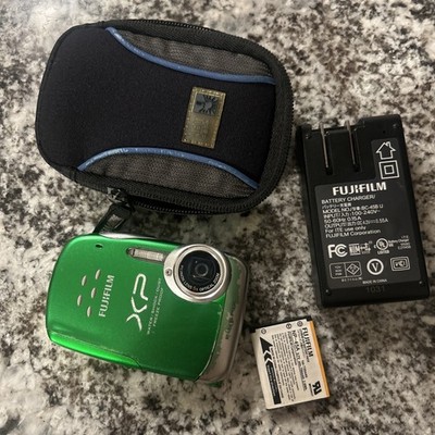 Fujifilm Finepix XP10 Green Digital Camera Tested Works