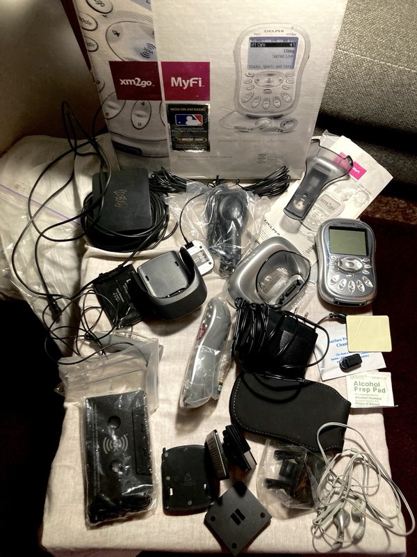 Delphi MyFi XM2go Personal XM Satellite Radio & Bundle Accessories