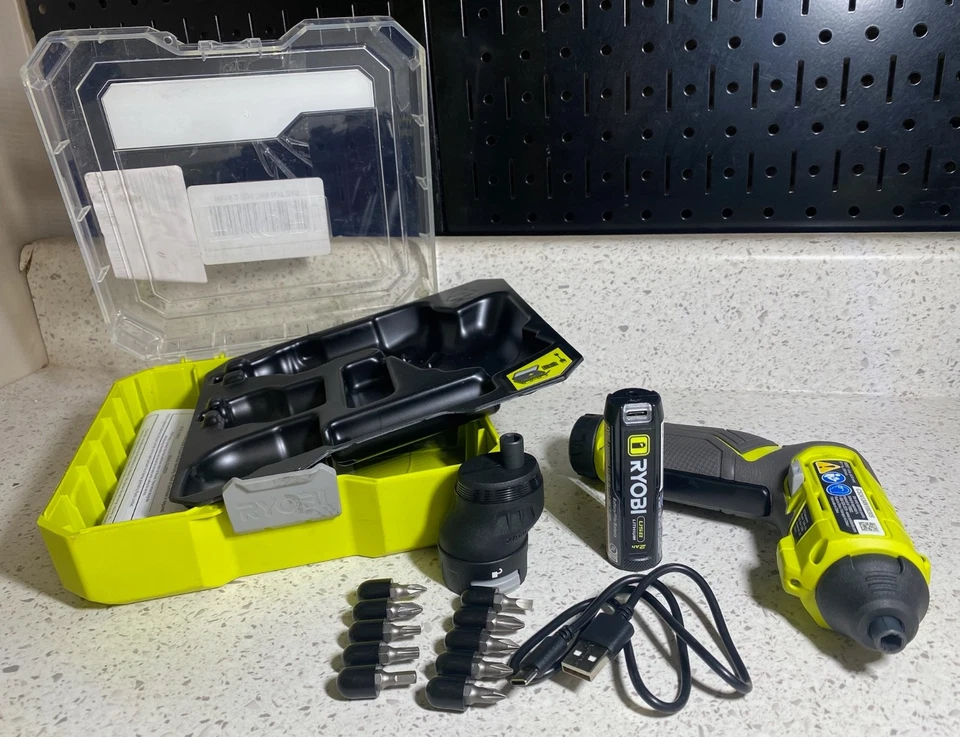 Kit de destornilladores multicabeza con batería de 2Ah - FVD51K Foto 2 de 4