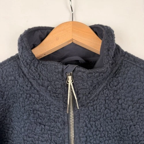 Vuori Idyllwild Sherpa Jacket Men's Size Large Navy Blue Full Zip Logo  image 8