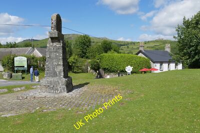 Foto 12x8 Obelisk, Widecombe im Moor Höher Dunstone Das Dorfschild um 2015