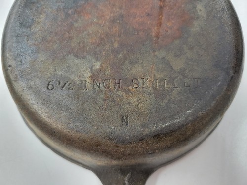 Vintage "N" #3 6 1/2" Cast Iron Skillet. Good Condition. Needs Re-seasoned - Picture 6 of 11