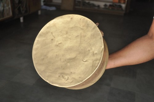 Vintage Big Heavy Brass Handcrafted Round Shape Engraved Jewellery/Chapati Box - Picture 7 of 8