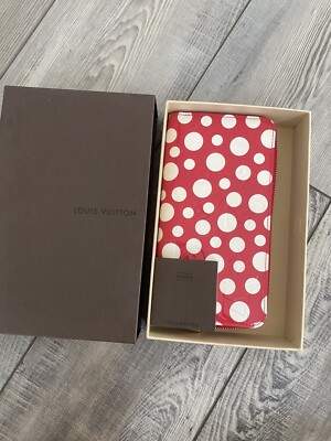 Louis Vuitton Yayoi Kusama Monogram Vernis Dots Infinity Zippy Wallet Red